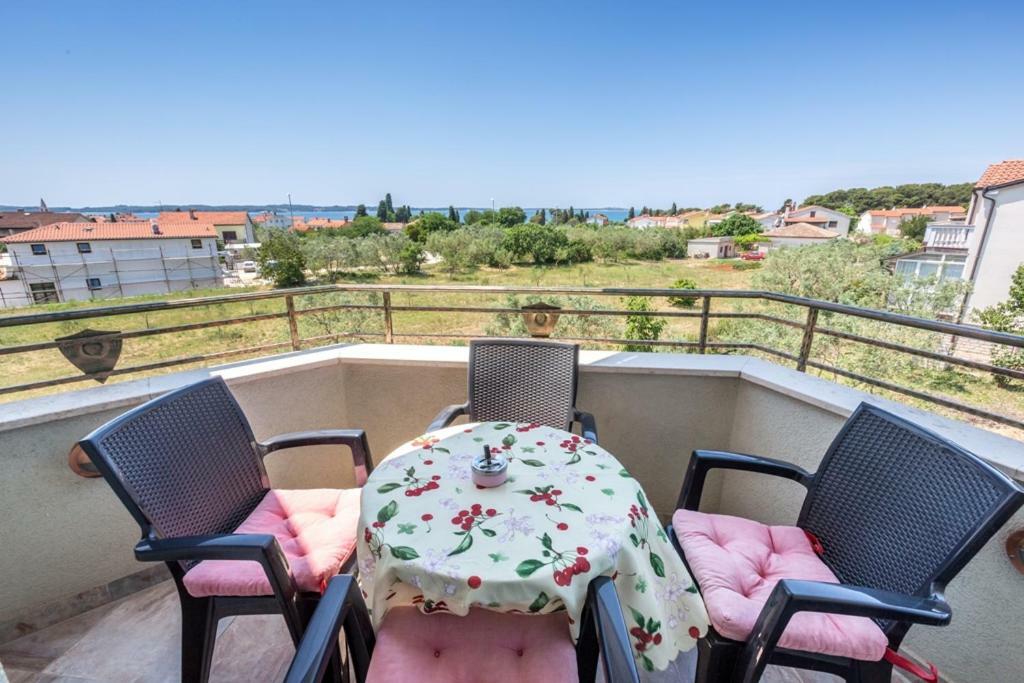 Apartment Lighthouse N3 Fazana Exterior photo